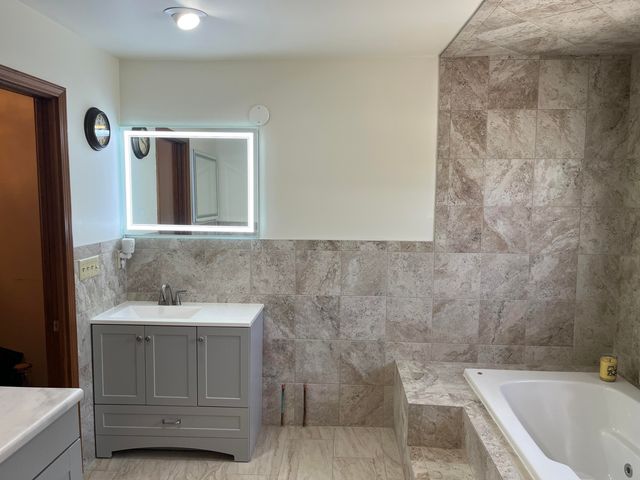 6315 W 147th Avenue, Crown Point, IN 46307