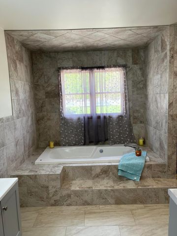 6315 W 147th Avenue, Crown Point, IN 46307