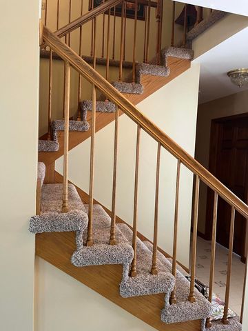6315 W 147th Avenue, Crown Point, IN 46307