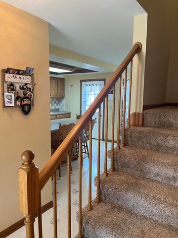 6315 W 147th Avenue, Crown Point, IN 46307
