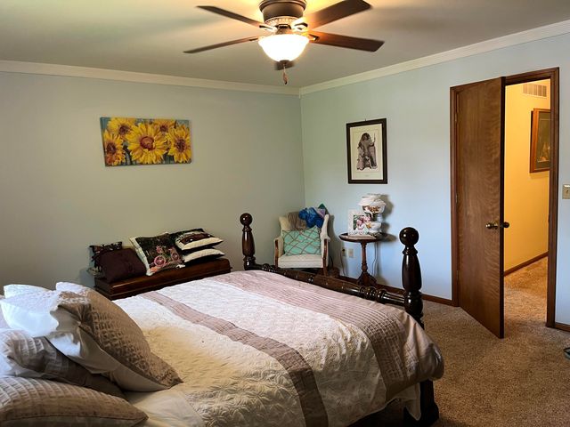 6315 W 147th Avenue, Crown Point, IN 46307