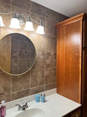 6315 W 147th Avenue, Crown Point, IN 46307