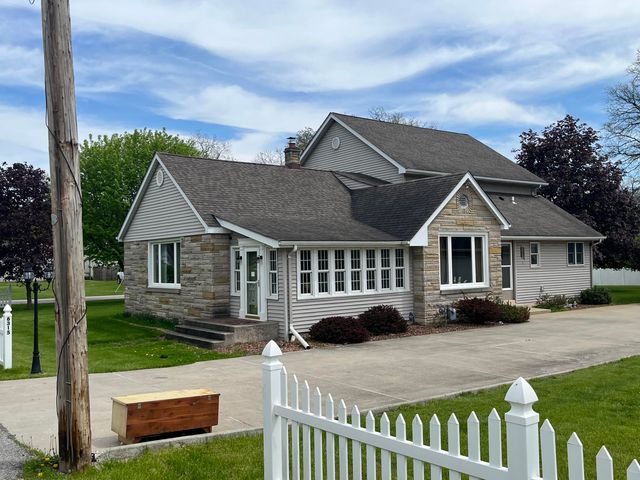 6315 W 147th Avenue, Crown Point, IN 46307