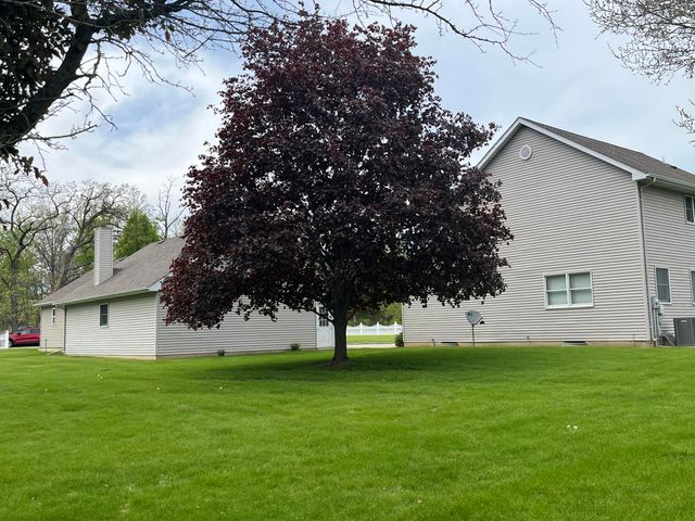6315 W 147th Avenue, Crown Point, IN 46307