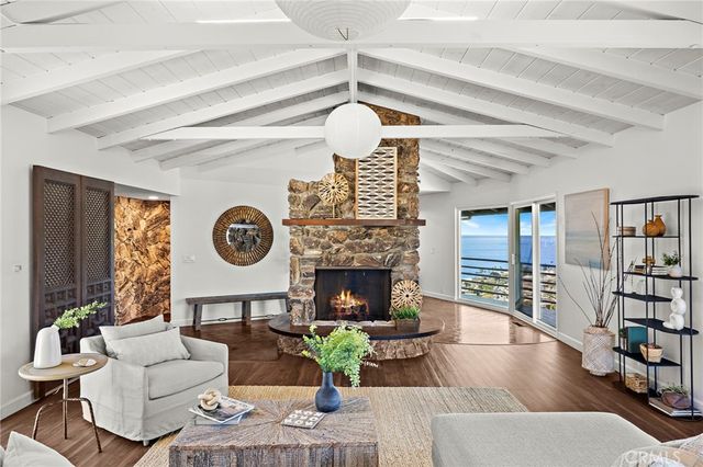 696 Mystic View, Laguna Beach, CA 92651