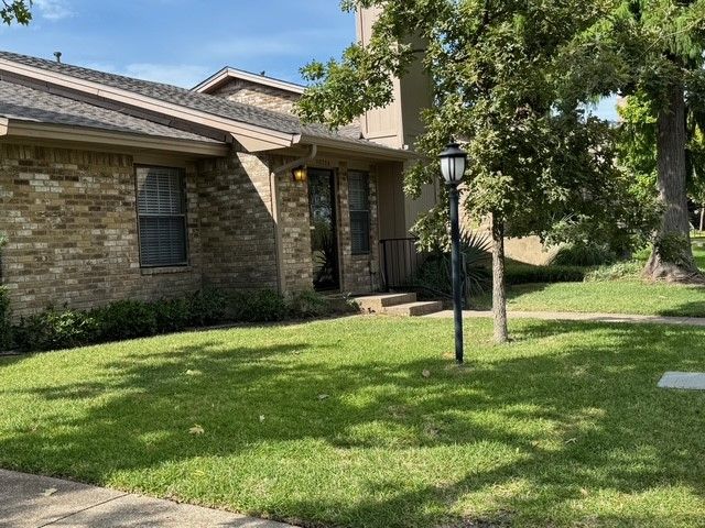 10724 Pagewood Drive, Dallas, TX 75230
