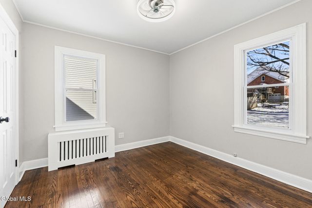 22 Elmwood Court, North Greenbush, NY 12198