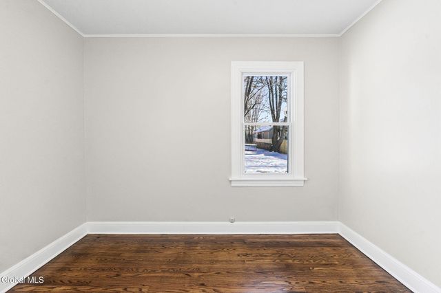 22 Elmwood Court, North Greenbush, NY 12198