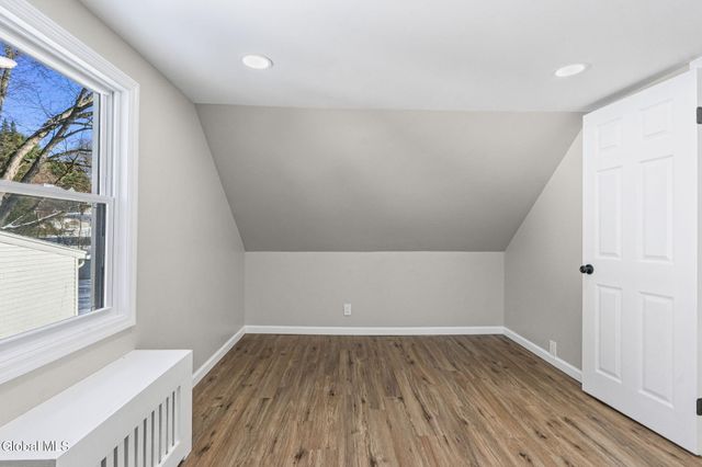 22 Elmwood Court, North Greenbush, NY 12198