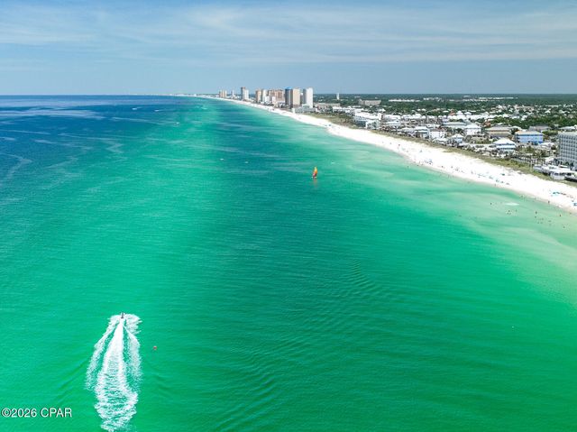 623 Lyndell Lane, Panama City Beach, FL 32407