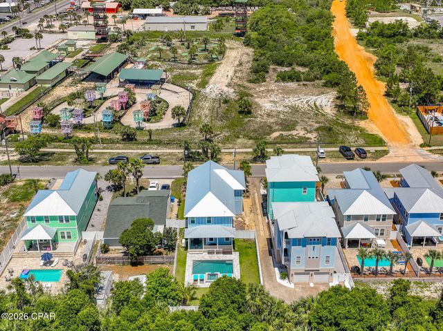 623 Lyndell Lane, Panama City Beach, FL 32407