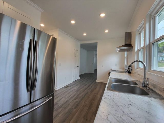 1016 Caldwell Street, Greensboro, NC 27406