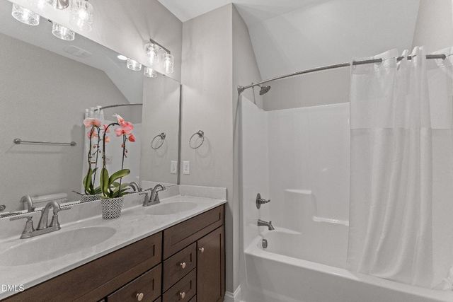 108 Sweetbay Park, Youngsville, NC 27596