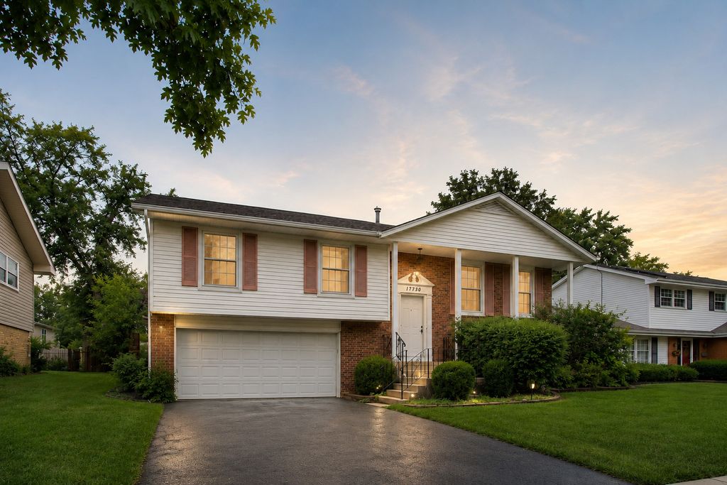 17730 Cherrywood Lane, Homewood, IL 60430 — exterior
