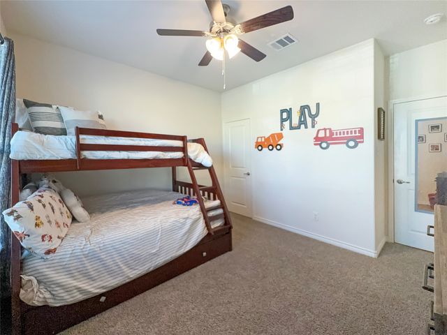 3223 Hunters Glen Drive, Aubrey, TX 76227