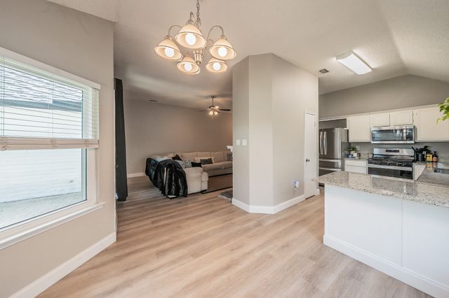 9948 Pack Saddle Trail, Fort Worth, TX 76108