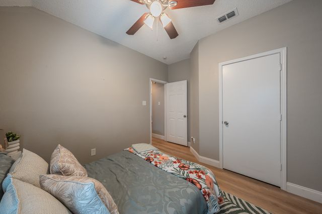 9948 Pack Saddle Trail, Fort Worth, TX 76108