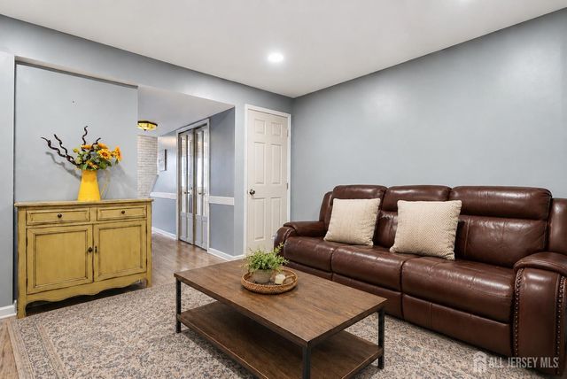 12 Anderson Court, East Brunswick, NJ 08816