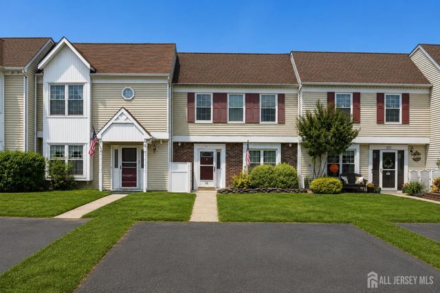 12 Anderson Court, East Brunswick, NJ 08816