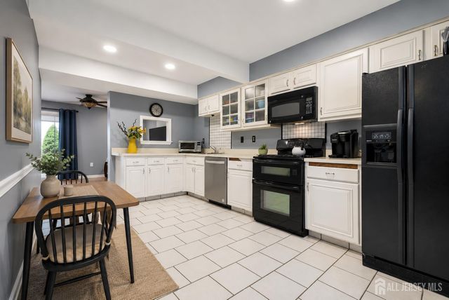 12 Anderson Court, East Brunswick, NJ 08816
