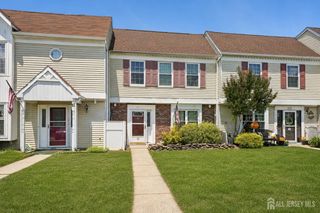 12 Anderson Court, East Brunswick, NJ 08816