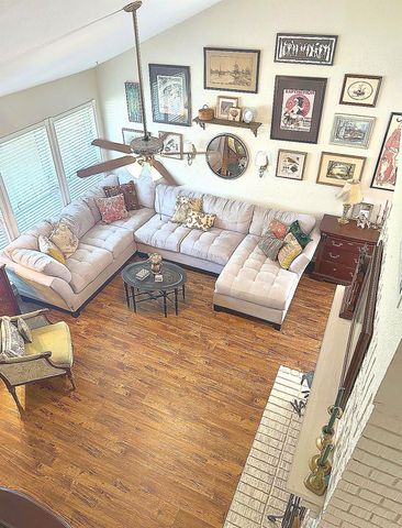 7302 Treewater Drive, Houston, TX 77072