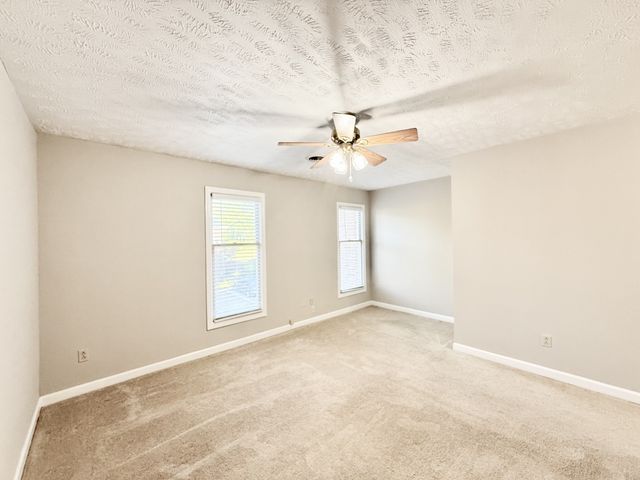 4013 Heather Ct, Knoxville, TN 37919