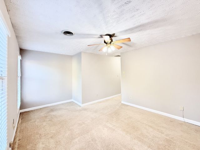 4013 Heather Ct, Knoxville, TN 37919