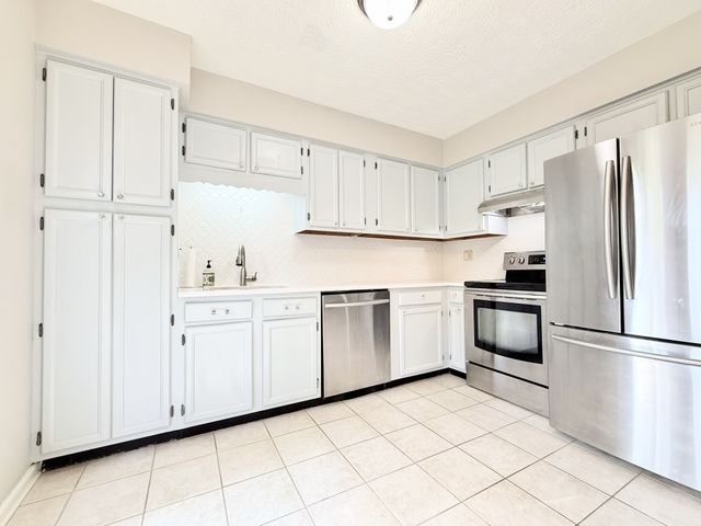 4013 Heather Ct, Knoxville, TN 37919