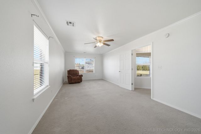 99 Eagle Drive, Sand Springs, OK 74063