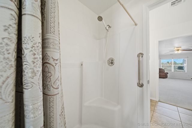 99 Eagle Drive, Sand Springs, OK 74063