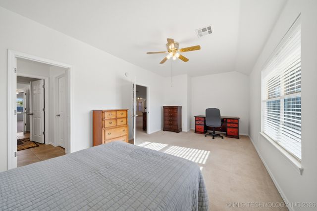 99 Eagle Drive, Sand Springs, OK 74063