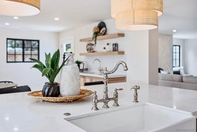 1312 3rd St, Coronado, CA 92118
