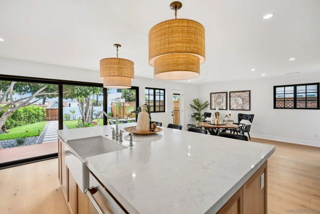 1312 3rd St, Coronado, CA 92118