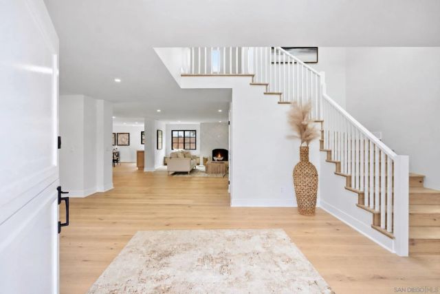 1312 3rd St, Coronado, CA 92118