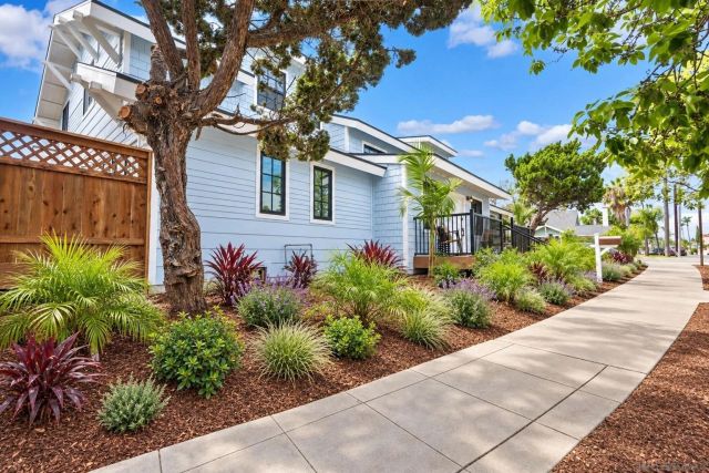 1312 3rd St, Coronado, CA 92118