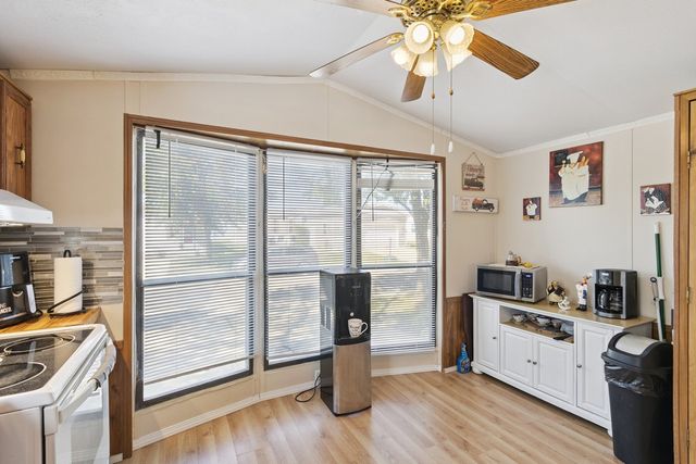 579 Park Avenue, Belvidere, IL 61008