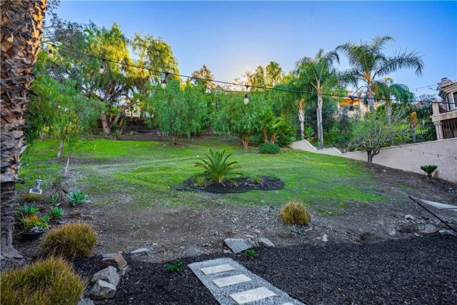 22207 Vacation, Canyon Lake, CA 92587