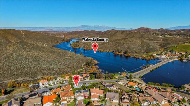 22207 Vacation, Canyon Lake, CA 92587