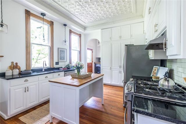 465 Oakland Avenue SE, Atlanta, GA 30312