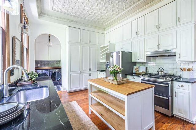 465 Oakland Avenue SE, Atlanta, GA 30312