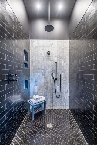 465 Oakland Avenue SE, Atlanta, GA 30312