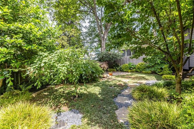 465 Oakland Avenue SE, Atlanta, GA 30312