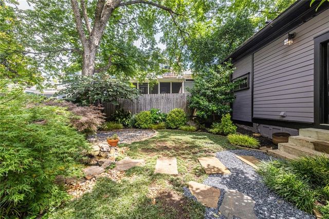 465 Oakland Avenue SE, Atlanta, GA 30312