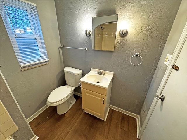 5901 Verona Rd, Penn Hills, PA 15147