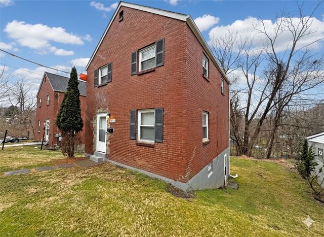 5901 Verona Rd, Penn Hills, PA 15147