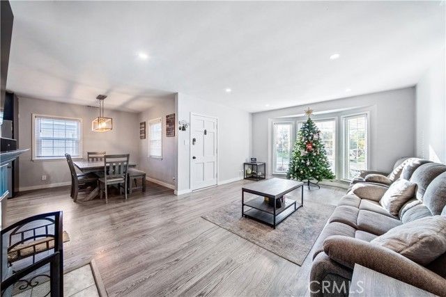 10224 Longworth, Santa Fe Springs, CA 90670