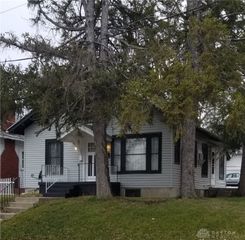 819 Princeton Drive, Dayton, OH 45406