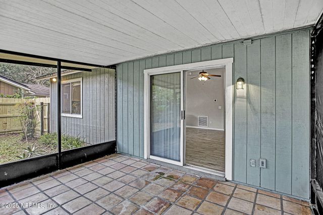 6143 SUNDEW Court, Jacksonville, FL 32244