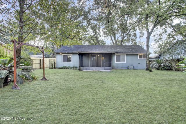 6143 SUNDEW Court, Jacksonville, FL 32244